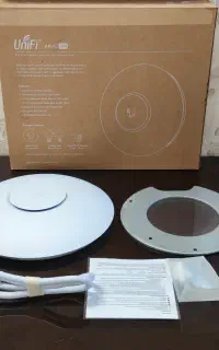 سه عدد اکسس پوینت UniFi