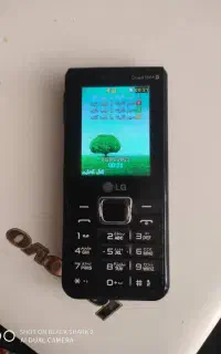 گوشی چهار سیم کارت ال جی A395