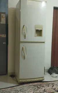 یخچال سونیا