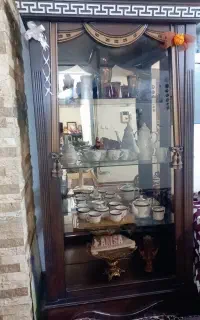دکوری چوبی چراغدار با طرح پرده