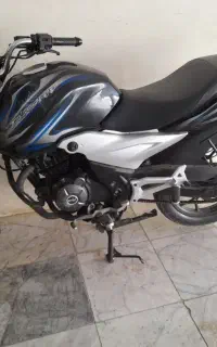 موتور دیسکاور ۱۲۵