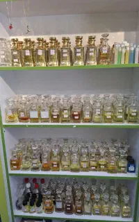 عطر آرایشی