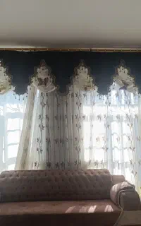 پرده سلطنتی