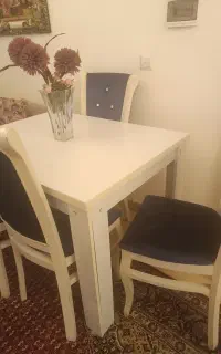 میز نهار خوری ۴ نفره