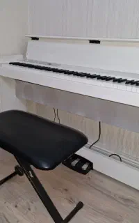 پیانوی سفید KORG مدل LP380 اصل ژاپن