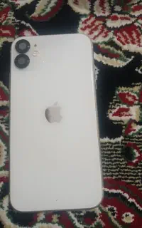 ایفون یازده نرمال