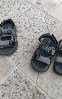 دو جفت صندل بچه گانه