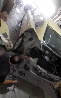 تعمیروبازسازی کلیه خودروهای چپی وتصادفی