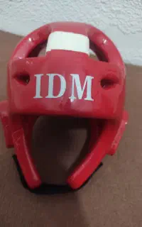 کلاه حرفه ای تکواندو IDM