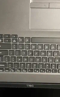 لب تاپ دل در حد نو