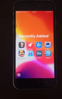 آیفون se
