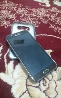 گوشی سامسونگ جی۷