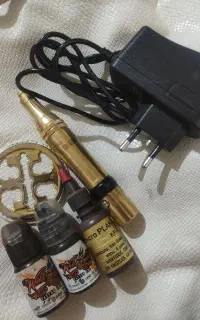 دستگاه تتو به همراه رنگ