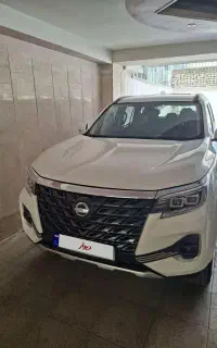 نیسان ترا لئو ام ایکس8
