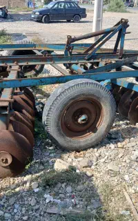 دیکس ۲۸پر مقدسی