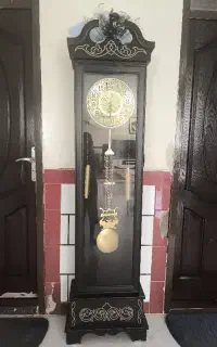 ساعت ایستاده