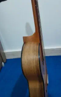 گیتار مدل پارسی پی ۷۰ همراه با کیف گیتار پایه نُت