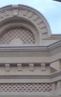 استاد  سنگ نما وکاشی .