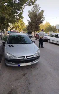 206فوق العاده سالم درجه یک