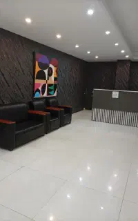 منشی بازاریاب با سابقه
