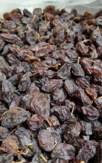 مویز آفتابی و شیره انگور