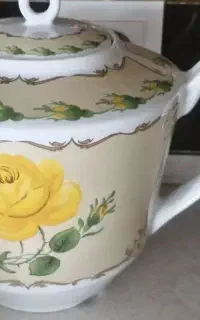 قوری بزرگ مجلسی