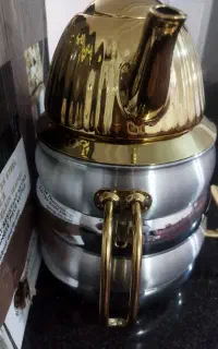 ست کتری و قوری طلایی سیرهوم‌