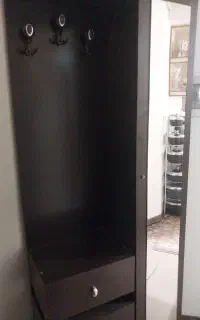 جا کفشی و جا لباسی