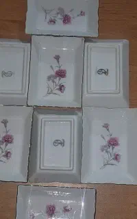 زیرسیگاری گل میخکی قدیمی