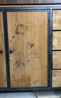 کنسول چهار کشو