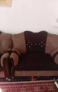 یک دست مبله۱۲۰۰۰۰۰۰ تازه به دلیله جا میفروشم