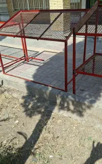 تعدادی میز های محکم ومتراژبالا