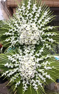 تاج گل ترحیم