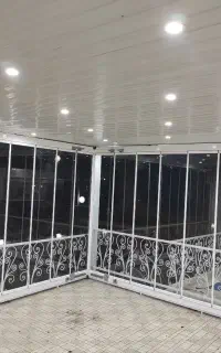 بالکن شیشه ایی وکابین دوش آبیدرجام سنندج