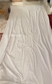 ملحفه سفید