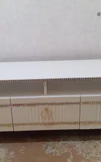 تلویزیون میز