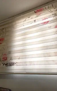 پرده زبرا طرح دار گل در حد نو جنس درجه ۱