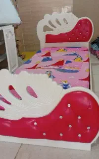 دو عدد تخت خواب