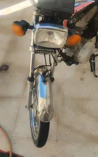 هندا 125 پیشرو