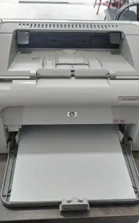 پرینتر HP Laserjet P1102 در حد آکبند