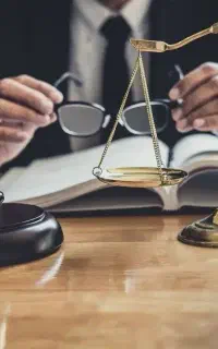 وکیل دیه در قم وکالت پرونده‌های تصادفات رانندگی