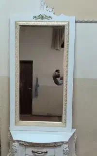 آینه و شمعدان سفید و شیک