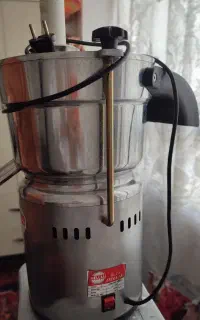 آب هویج گیر صنعتی2.5 اسب بخار هلال