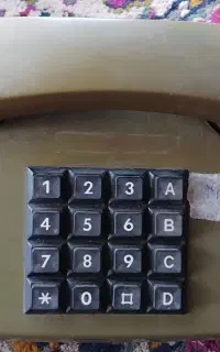 یک عدد خط تلفن سابت قیمت ۹۰۰هزار تومان