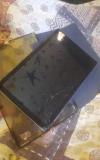 تبلت نیاز به تعمیر