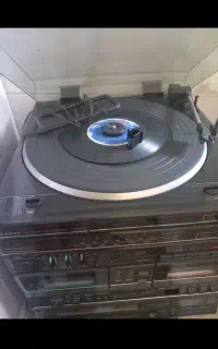 ضبط گرامافون دارsanyo