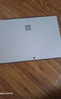 سورفیس core i5 7pro