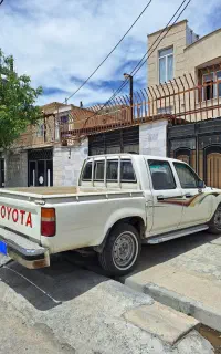تویوتا TOYOTA دوکابین پاکوتاە
