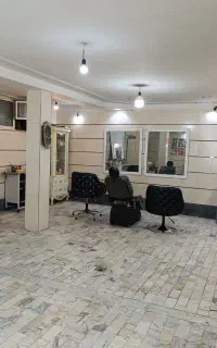 اجاره میز ناخن وصندلی