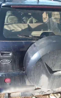 ام وی ام x۳۳ تصادفی